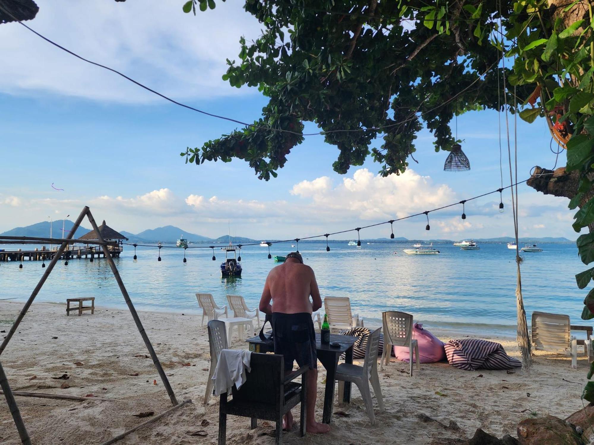 Minnie Seaview Resort Koh Samet Exterior photo