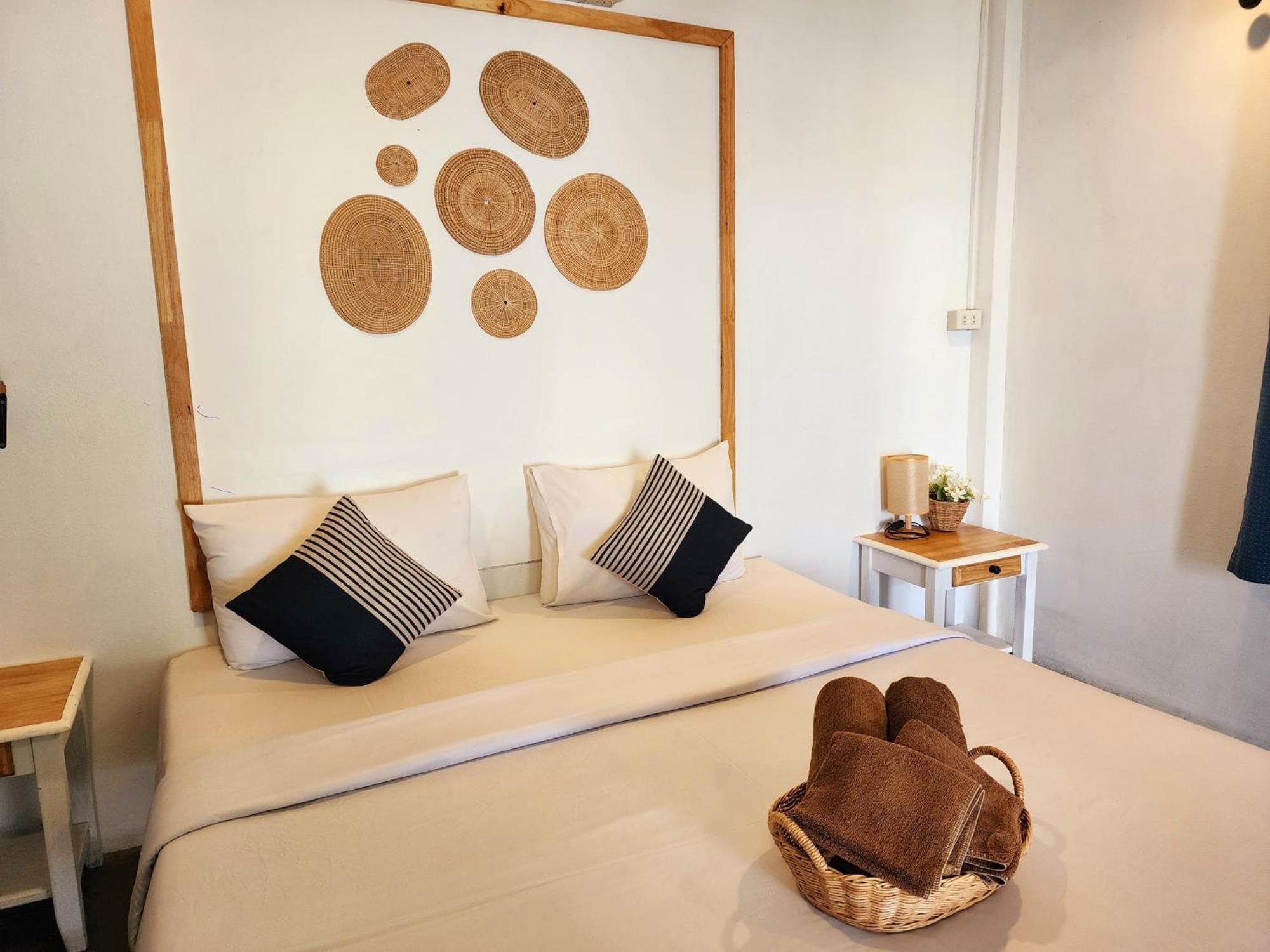 Minnie Seaview Resort Koh Samet Exterior photo